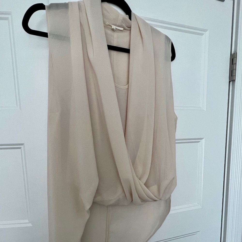 Chiffon Draped Sleeveless Top Size: L